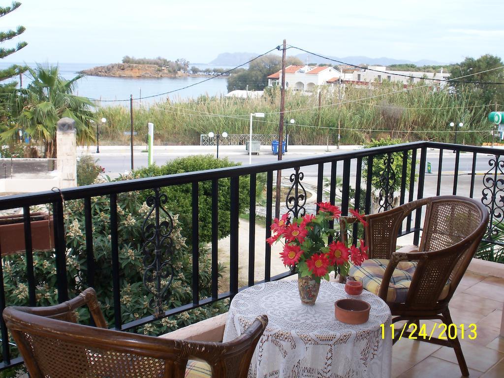 Nikolas Apartments Като-Даратсо Номер фото
